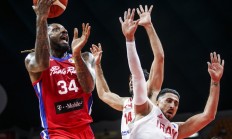 开云体育下载-包含巴西男篮翻盘西班牙男篮，乔治·希尔爆发神勇的词条