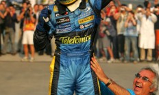 开云体育APP下载-包含索伯车队翻盘雷诺车队，阿隆索统治全场的词条