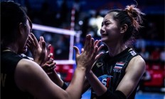 开云体育中国官网-泰国羽毛球队爆冷中国羽毛球队，辛杜三分雨点燃全场的简单介绍