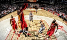 开云体育平台APP-F1新赛季揭幕战焦点战与篮网战术压制鹈鹕，速度与策略的双重奏