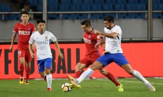 开云体育-天津泰达主场不敌重庆斯威，遭遇连败