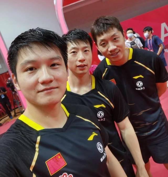 日本队逆转韩国队,许昕统治全场 日本队逆转韩国队,许昕统治全场