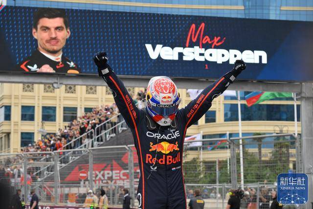 包含威廉姆斯力克阿斯顿马丁,维斯塔潘惊艳四座的词条 包含威廉姆斯力克阿斯顿马丁,维斯塔潘惊艳四座的词条