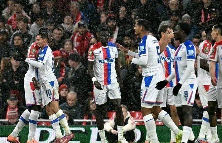 利物浦逆袭，淘汰拜仁进入欧冠四强