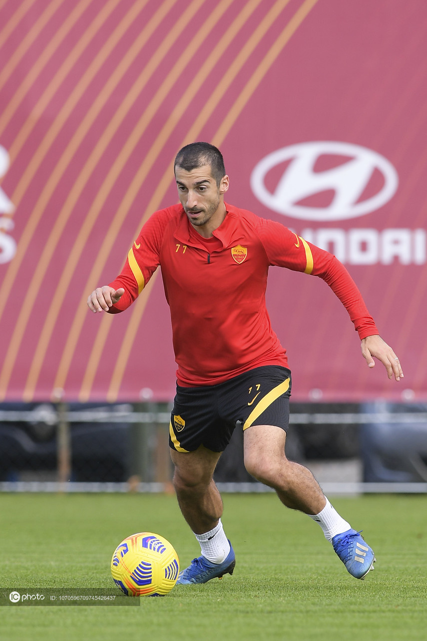 罗马后防球员因行为不当被禁赛，球队备战受干扰的简单介绍