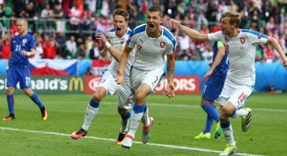 关于捷克队士气高涨备战欧洲资格赛的信息