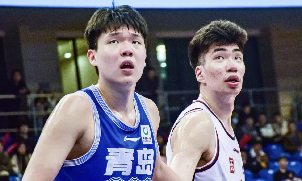 青岛男篮奋战至合，成功逆转的简单介绍