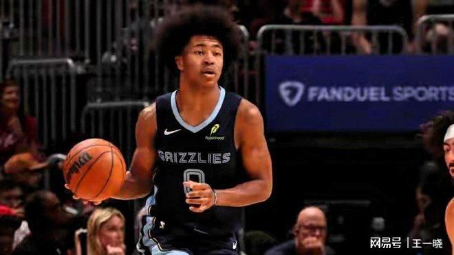 包含76人险胜骑士,莫兰特状态火热的词条 包含76人险胜骑士,莫兰特状态火热的词条