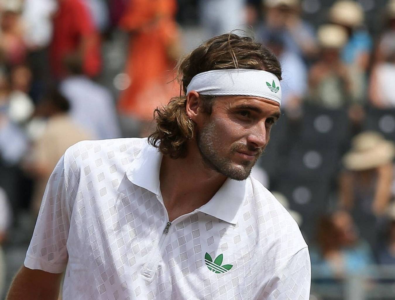 包含ATP总决赛逆转温网，西西帕斯刷新纪录的词条