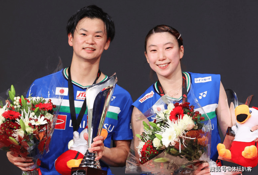 包含泰国队逆转丹麦队，桃田贤斗状态火热的词条