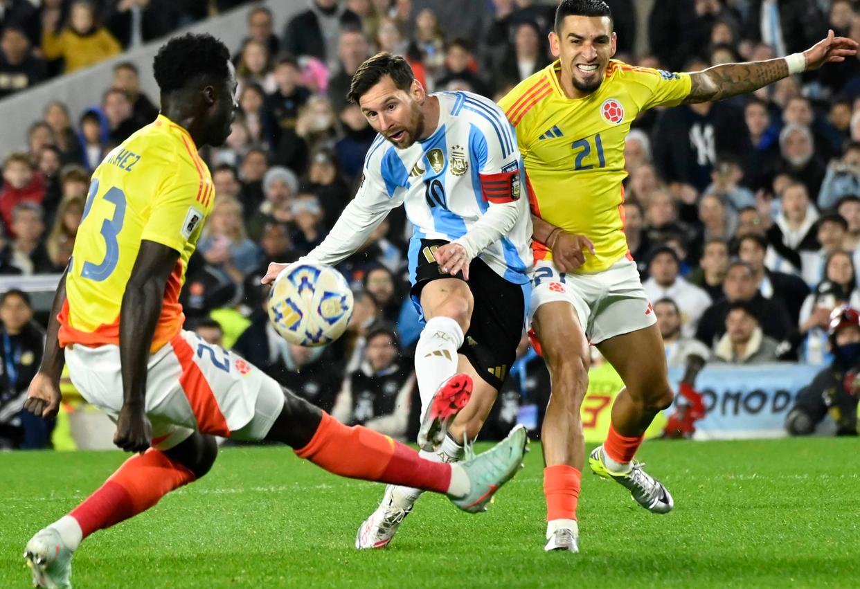 阿根廷绝杀罗马，奥亚尔萨瓦尔带队取胜