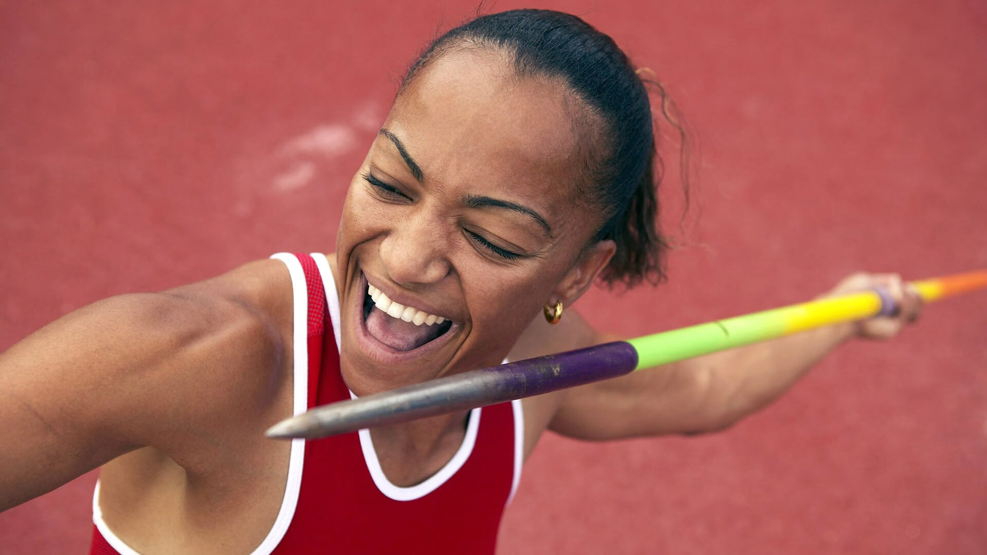 绝杀与接管，当东方掘金遭遇西方乔治，体育的决胜时刻