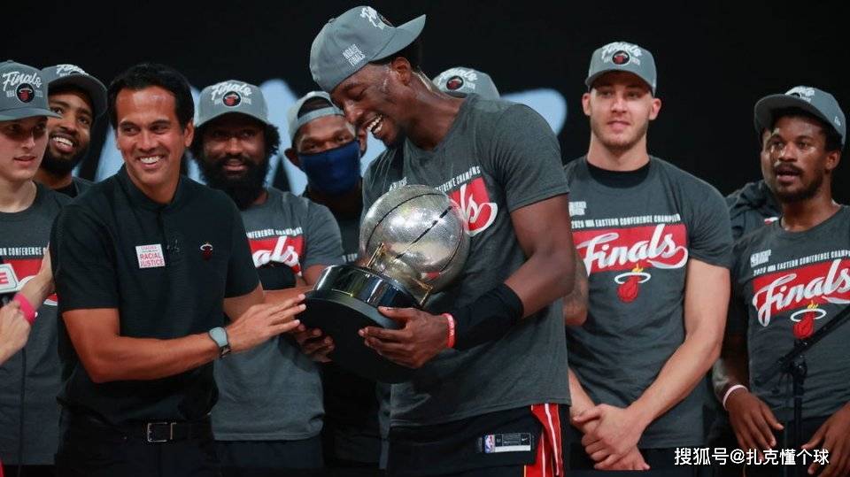 包含热火队球员在公益活动中展现出战斗力的词条 包含热火队球员在公益活动中展现出战斗力的词条