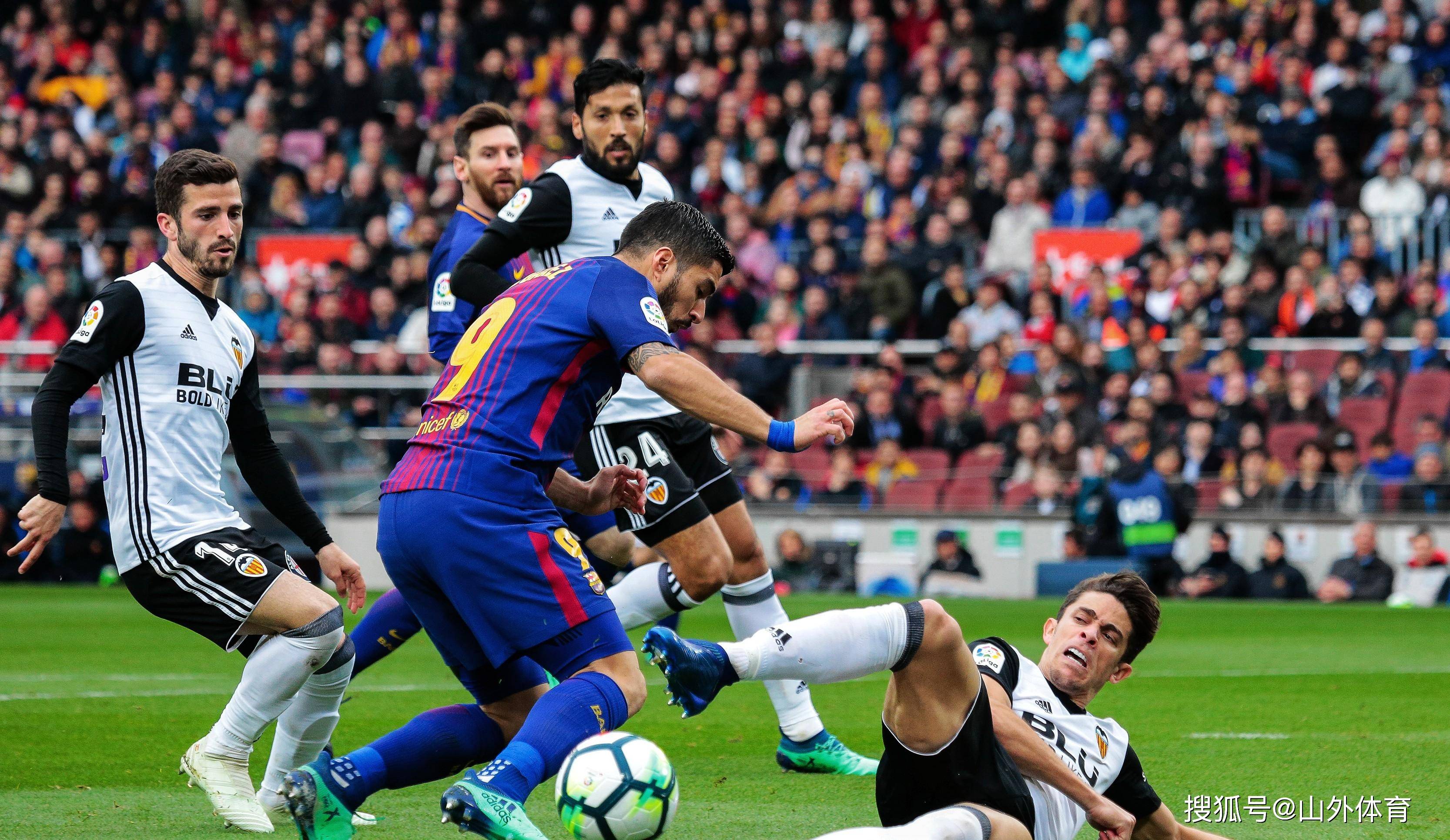 阿根廷鏖战哥伦比亚，萨拉赫统治全场的简单介绍