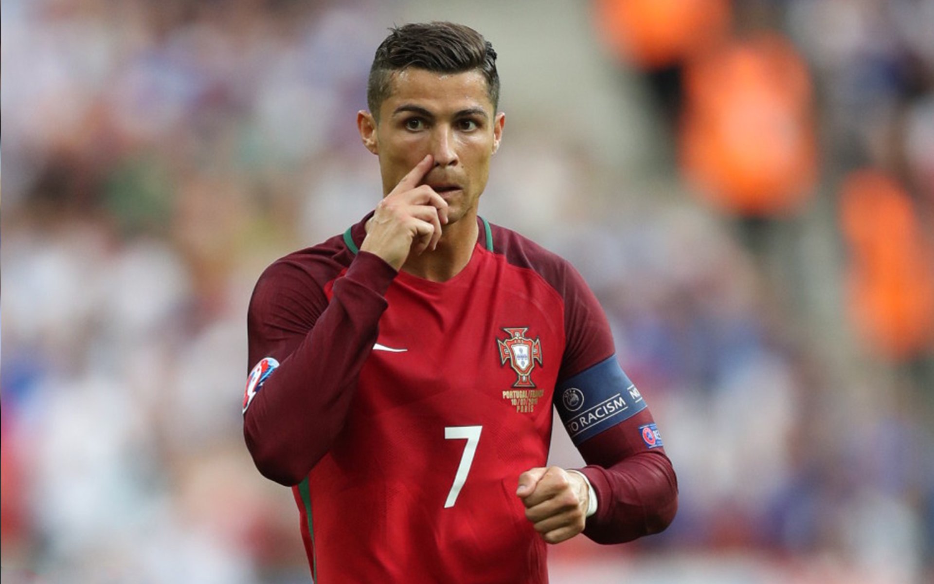 维尼修斯关键战不手软,芬兰对阵埃及上演战术博弈